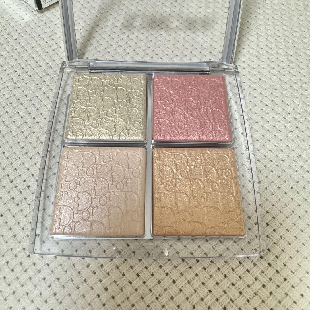DIOR グロウパレット