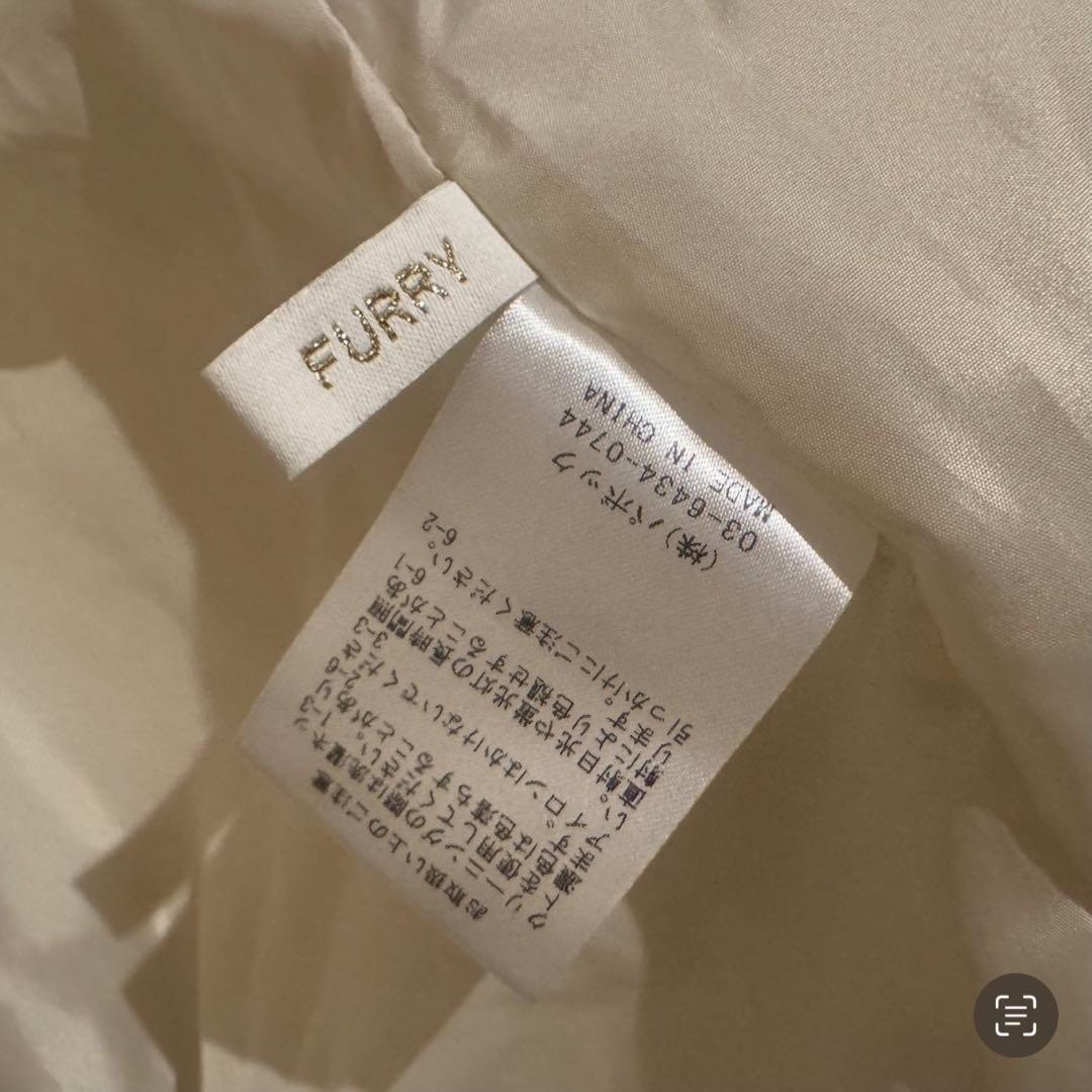 美品】FURRY ファーリー Free ダウン フェザー 美品】FURRY ファーリー Free ダウン フェザー