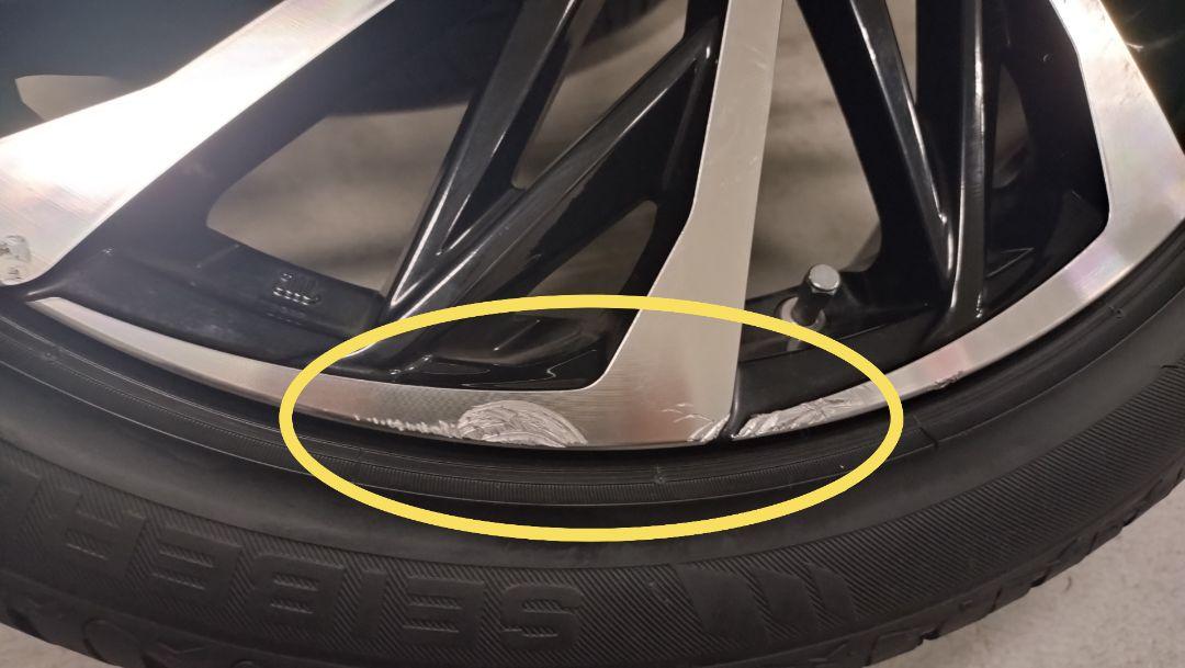 ■■ロクサーニ 20インチAWホイールアルファード装備☆245/40R20付■■