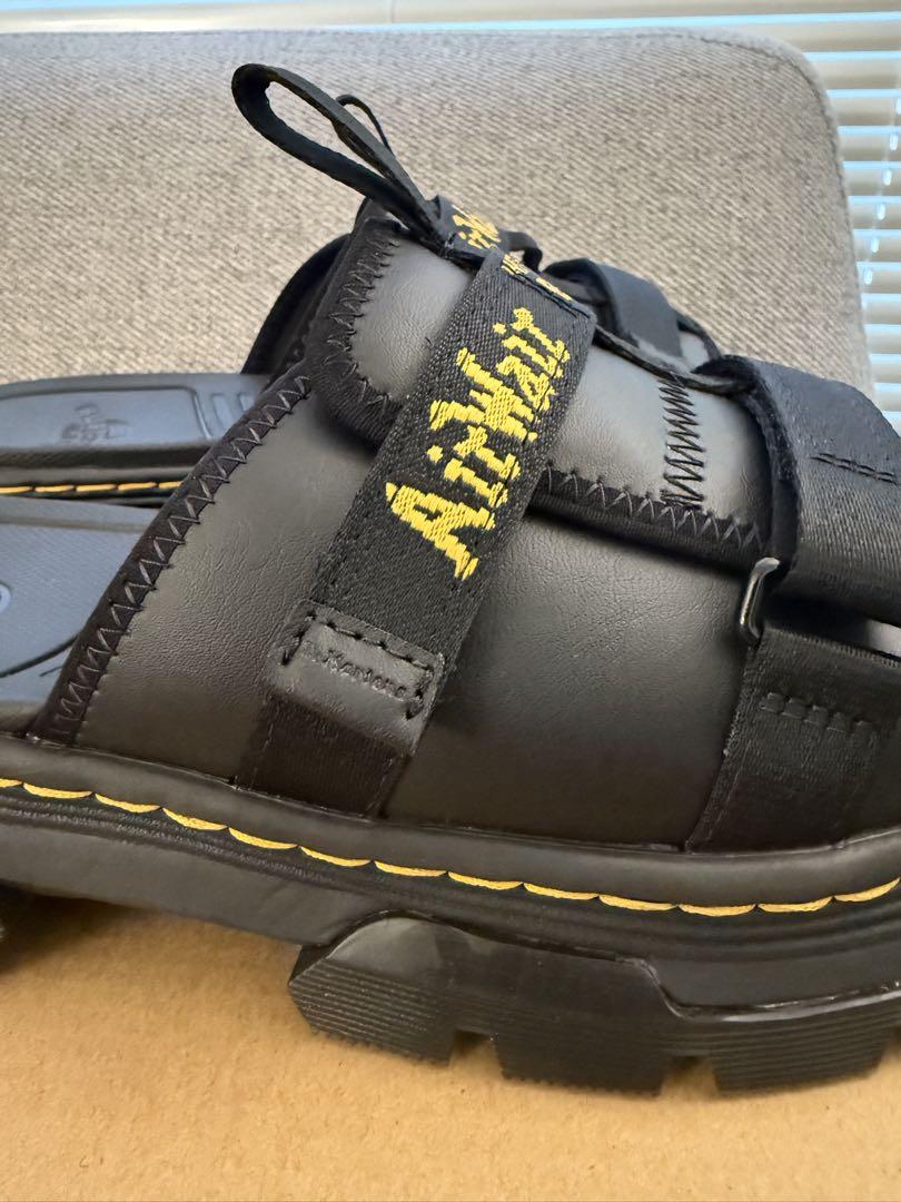 Dr. Martens AYCE スライド サンダル 31530001