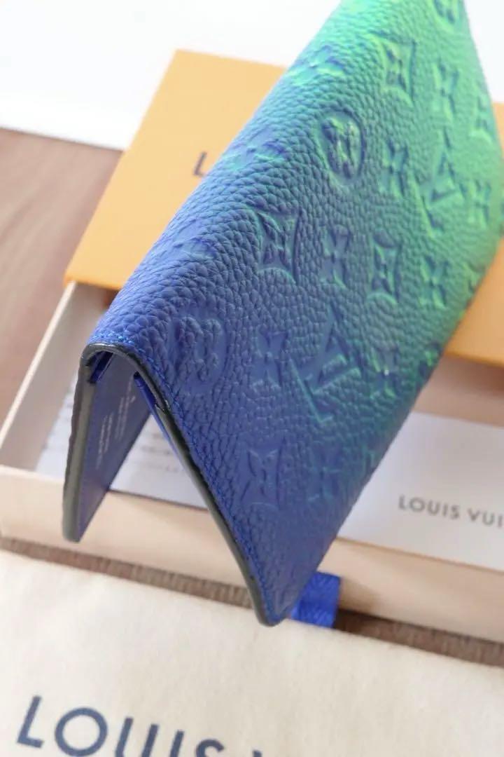 限定品　ルイヴィトン　LV 財布　ブラザ　モノグラム　ブルーヴェール　グラデ
