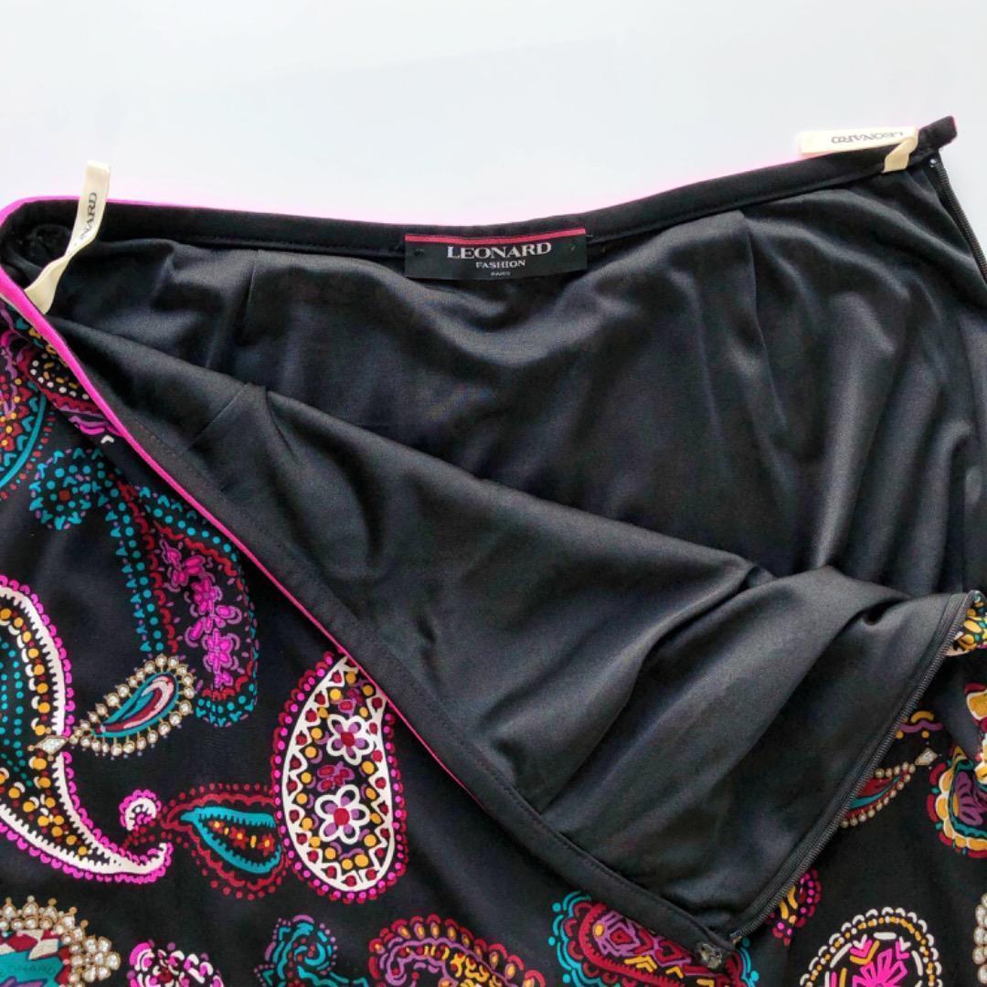 LEONARDレオナール カンカン ロングスカート ペイズリー 婦人 黒 総柄