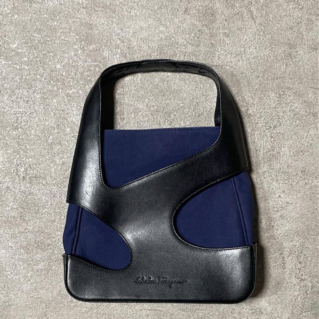 バッグ salvatore ferragamo leather canvas bag