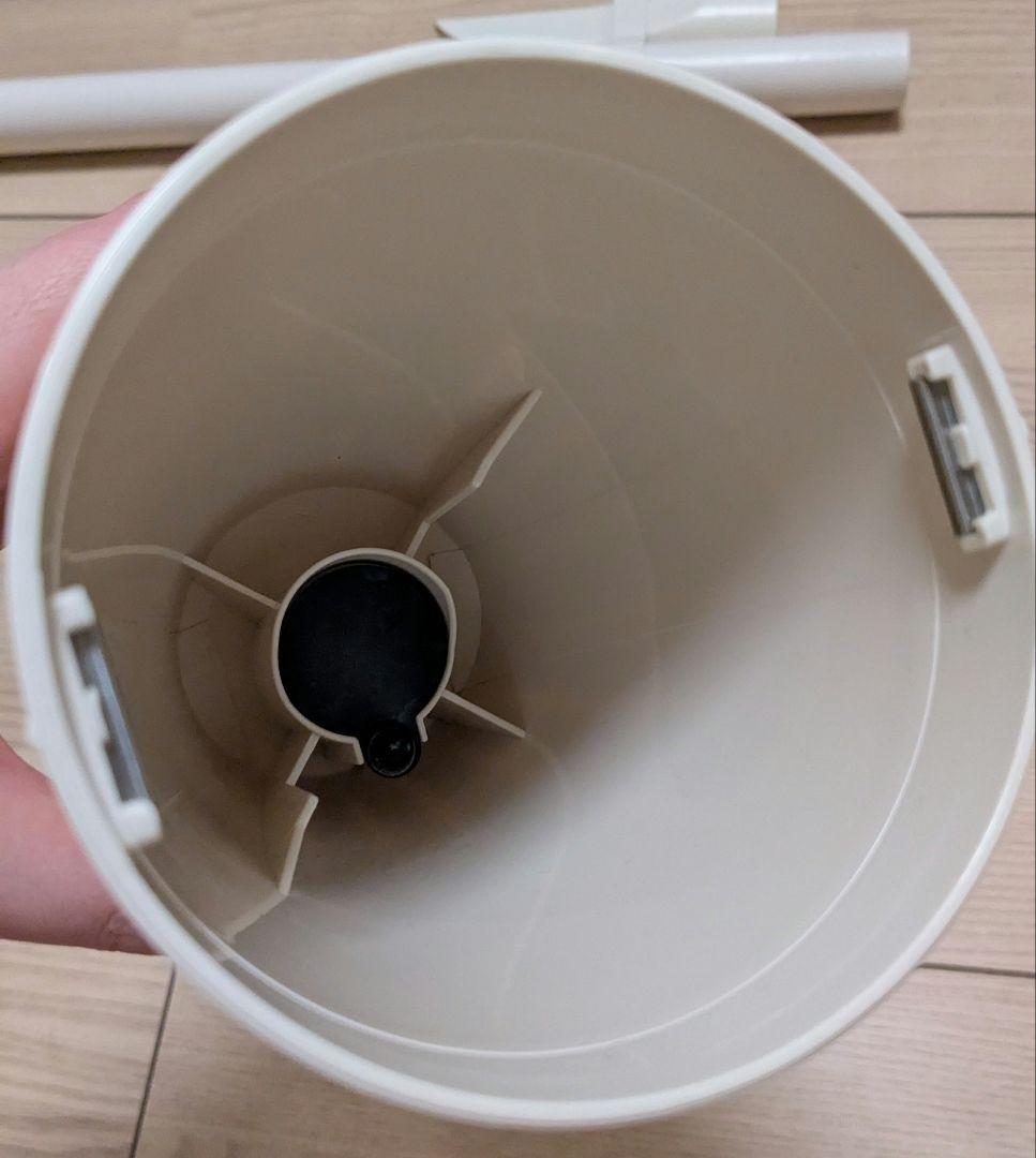 【マキタ/清掃済/週末値下げ 】CL100DW (バッテリー ブラシ付き)