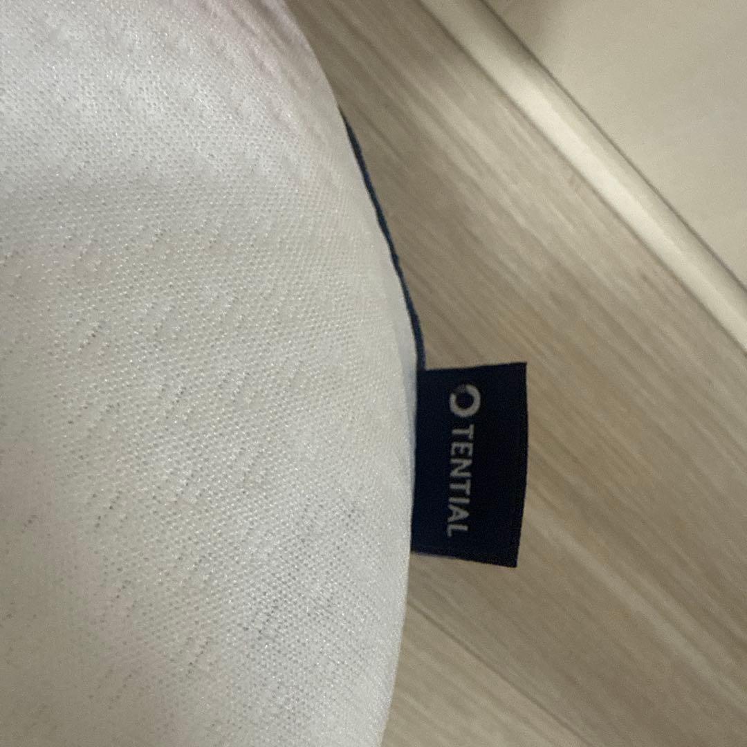 TENTAL ホワイト オーバル型枕 MARWIL-DEMENAGEMENTS_CH