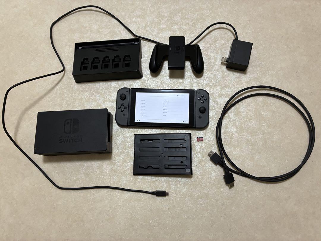 Nintendo Switch 本体　付属品　動作確認済み 正規取扱店】 Nintendo 動作確認済み 付属品 Switch本体