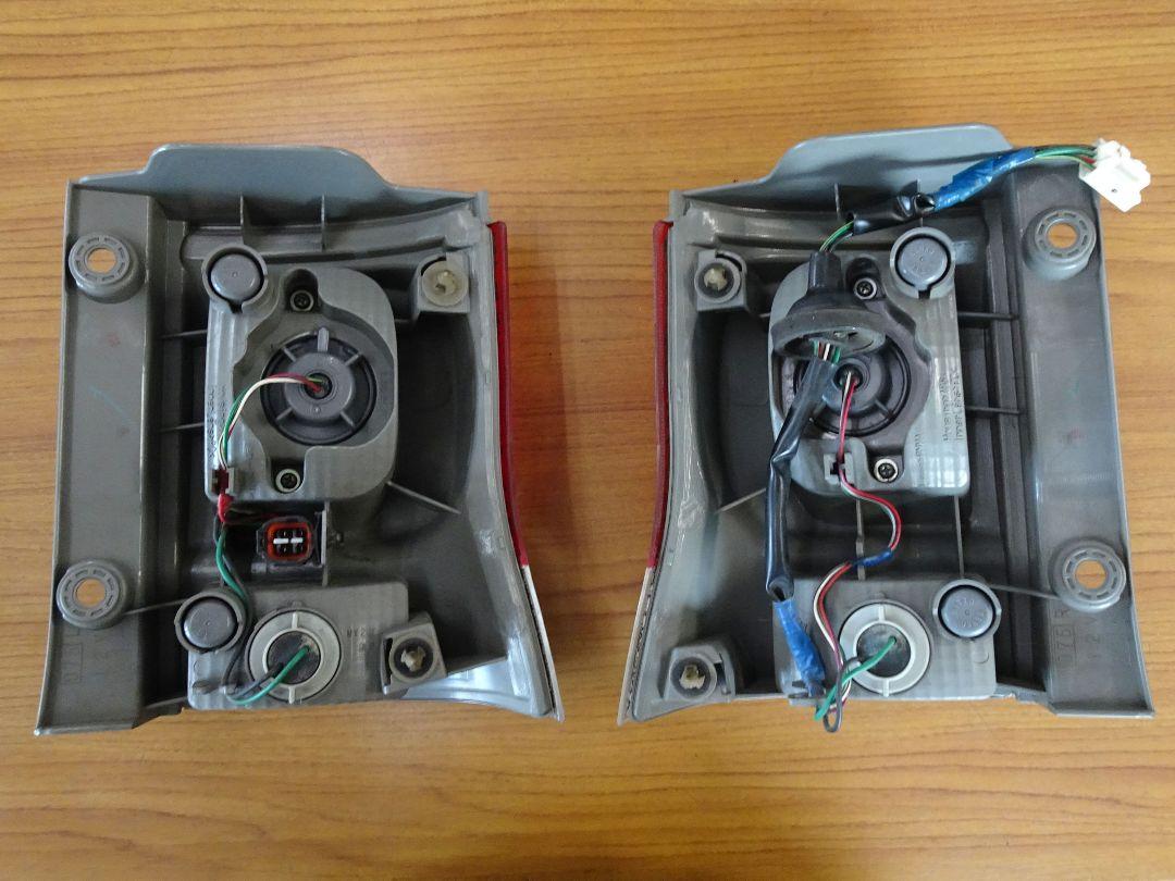 ダイハツ タント L375S 後期 テールランプ 左右セット