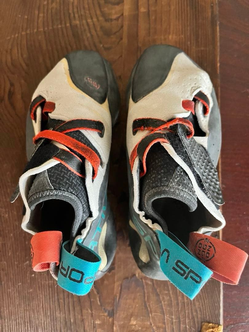 La Sportiva フューチュラ　ウーマン　クライミングシューズEU37.5