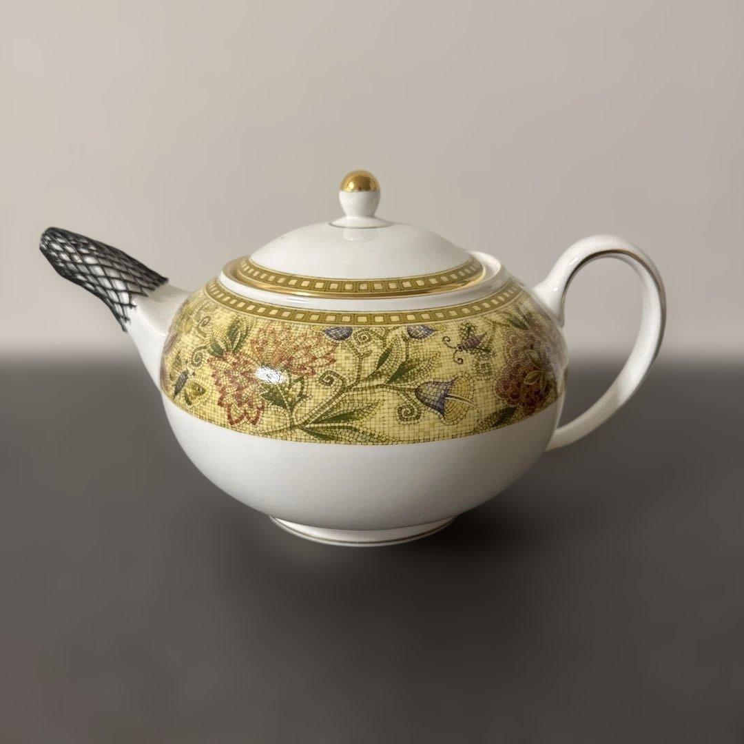 Wedgwood フローラルタペストリー ティーポット