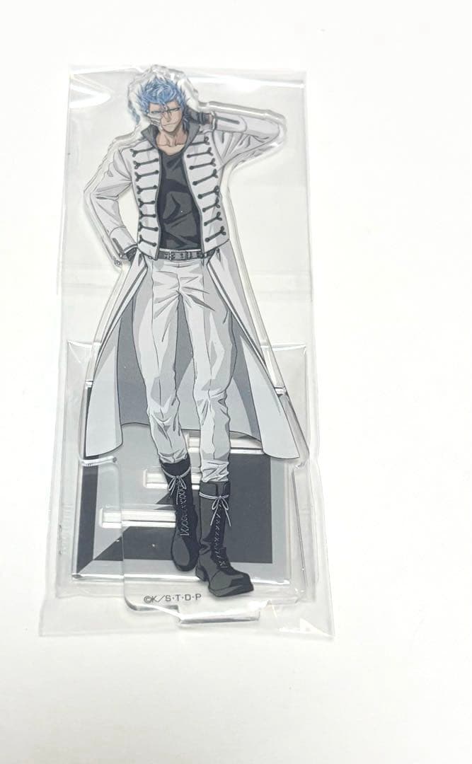 ファッションリーダー BLEACH コラボカフェ 本舗 グリムジョー アクスタ