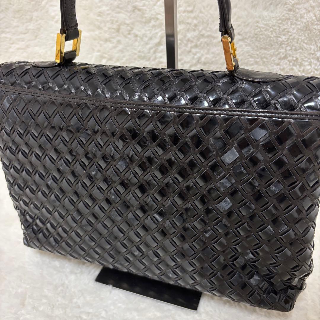 BALLY パテントレザー エナメル ターンロック ハンドバッグ ブラック BALLY パテントレザー エナメル ターンロック ハンドバッグ ブラック