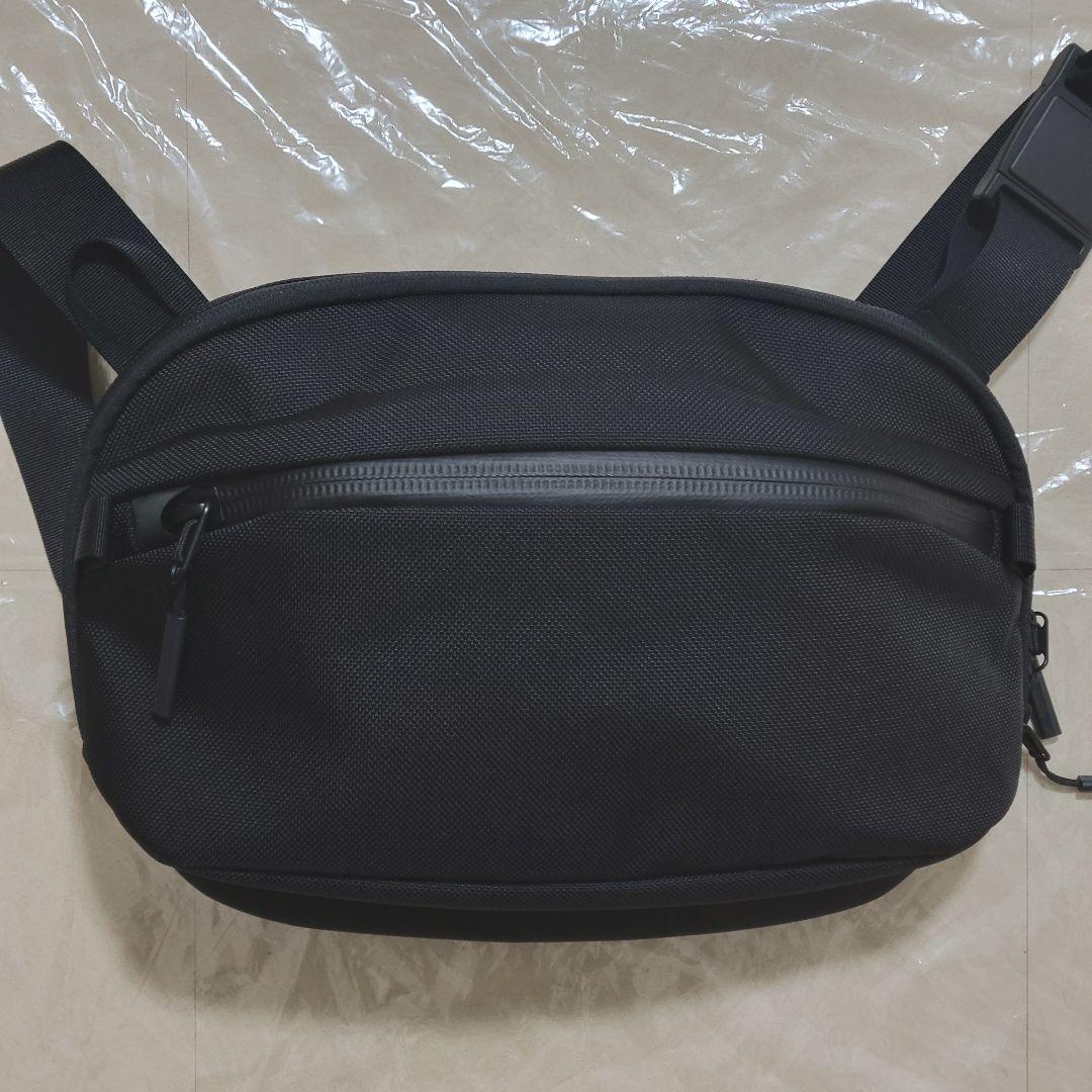 【美品】Aer DAY SLING 3 MAX ボディバッグ ショルダーバッグ 【美品】Aer DAY SLING 3 MAX ボディバッグ ショルダーバッグ