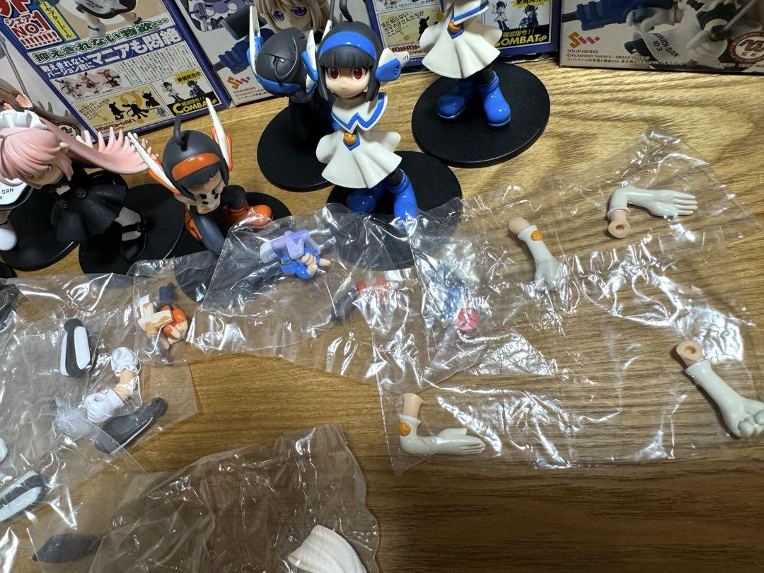 一撃殺虫‼︎ ホイホイさん　コンバットさん　ペストXさん　シークレット　フィギュア