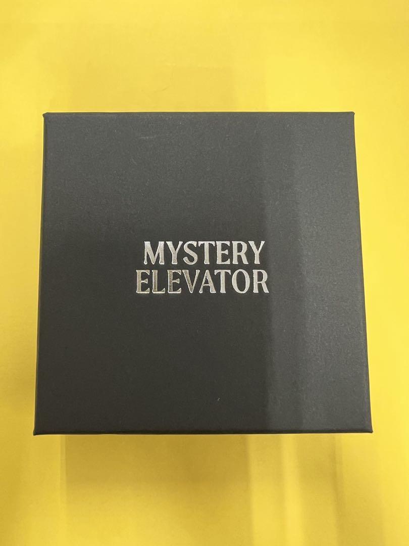 MYSTERY ELEVATOR チャ・ウヌ リング トレカ付き