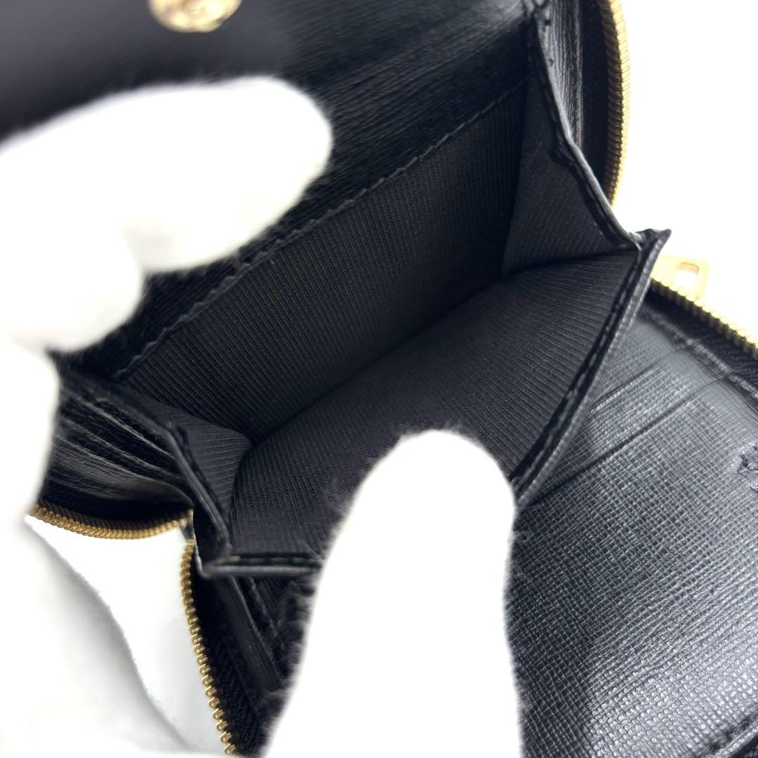 極美品】FURLA フルラ 二つ折り財布 ブラック コンパクト