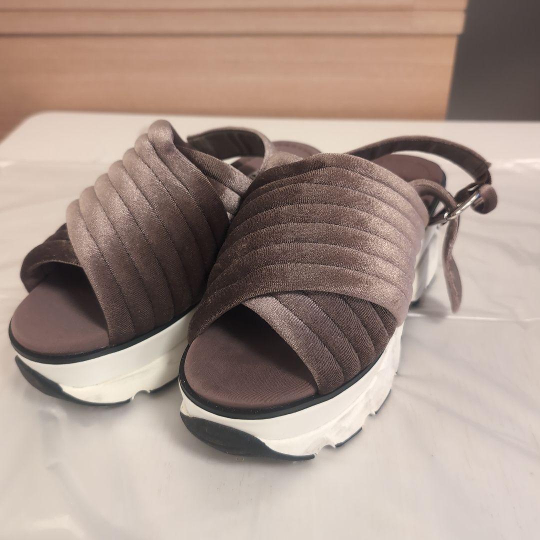 SNIDEL ストラップ付きサンダル