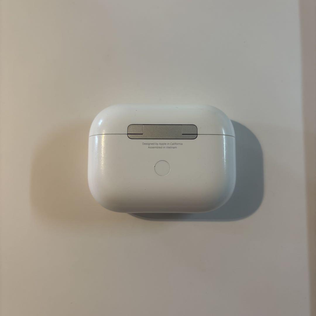 Apple AirPods Pro 充電ケースのみ 871 - メルカリ