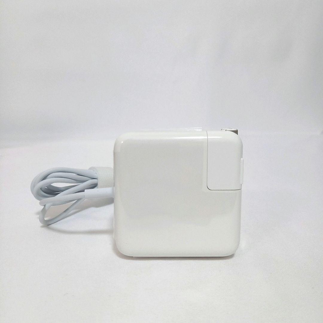 MacBook Air 13inch 薄型ノートパソコン Apple 持ち運びに MacBook Air 13inch 薄型ノートパソコン Apple 持ち運びに