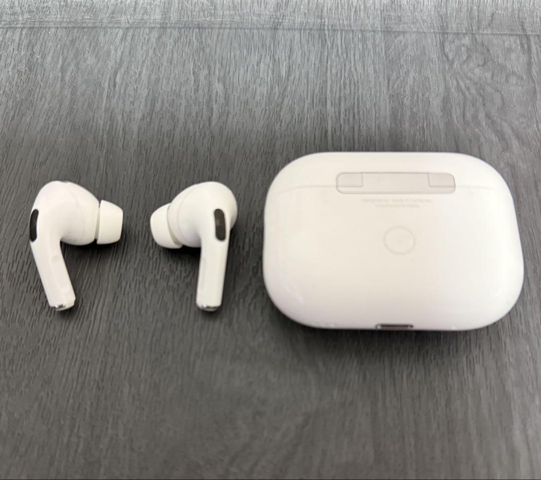 お値引き不可 AirPods Pro 第2世代 MQD83J/ALighning
