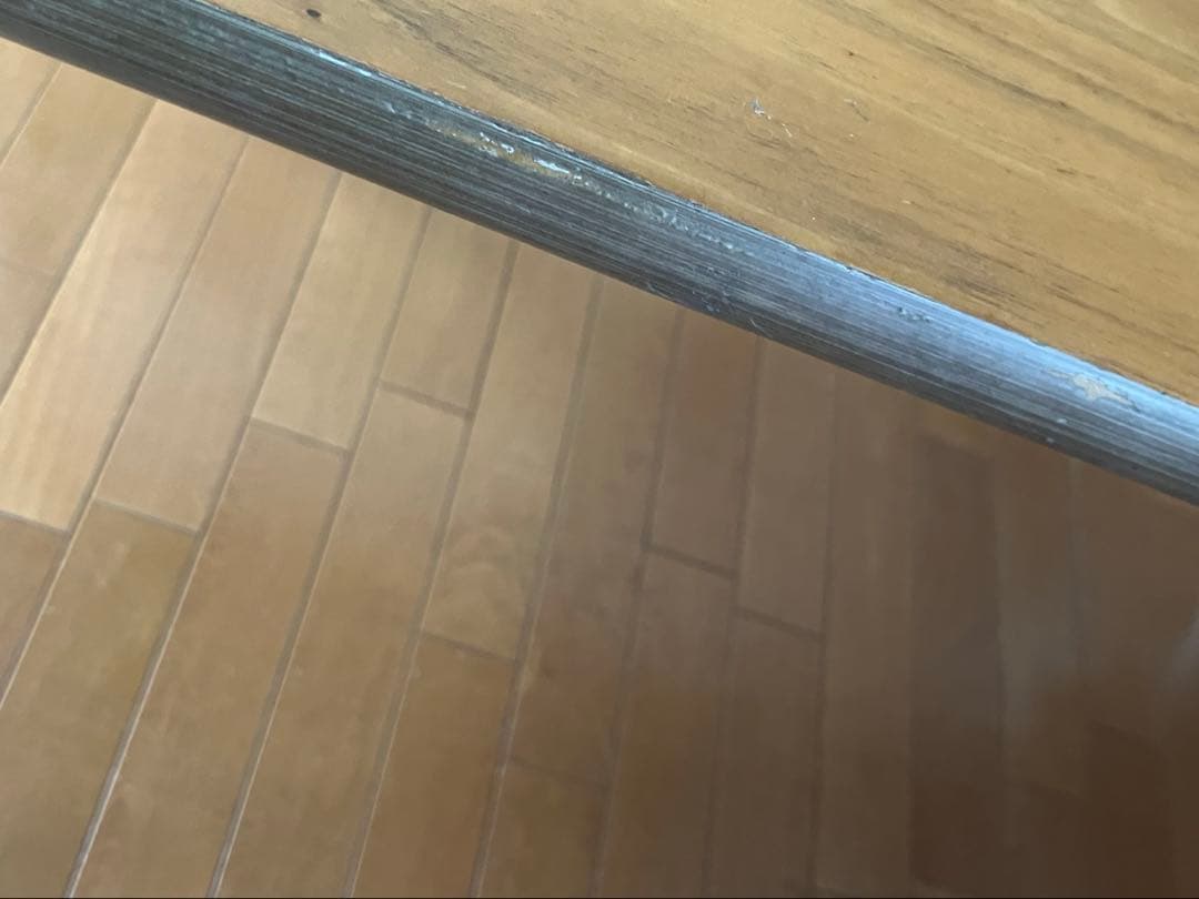 NOCE ブラウン木製ダイニングテーブル 中型やや傷や汚れあり MARWIL-DEMENAGEMENTS_CH