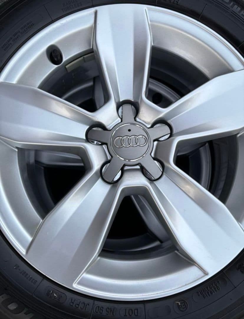 Audi 純正ホイール　アウディA1