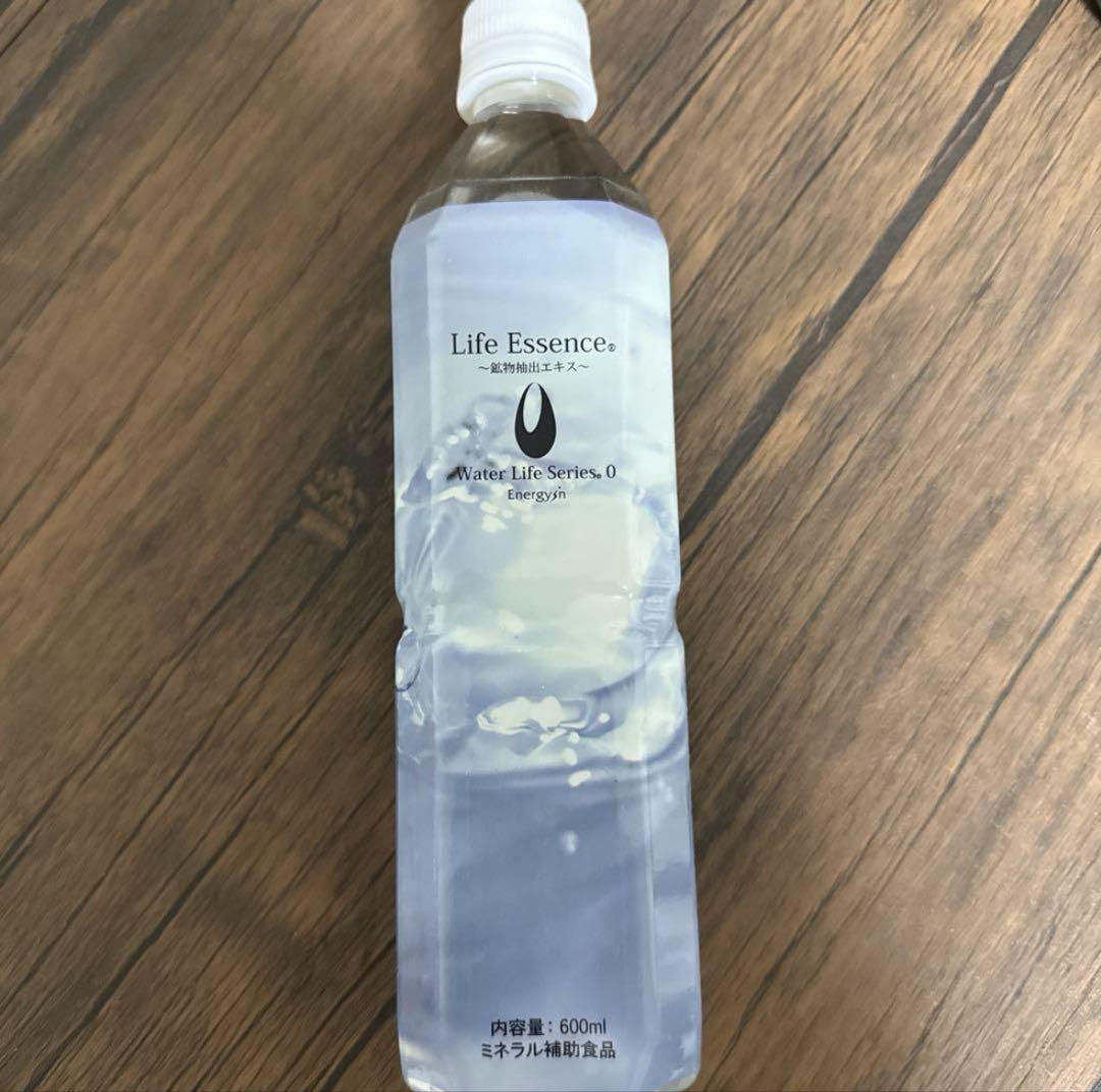 Life Essence ミネラルウォーター 600ml