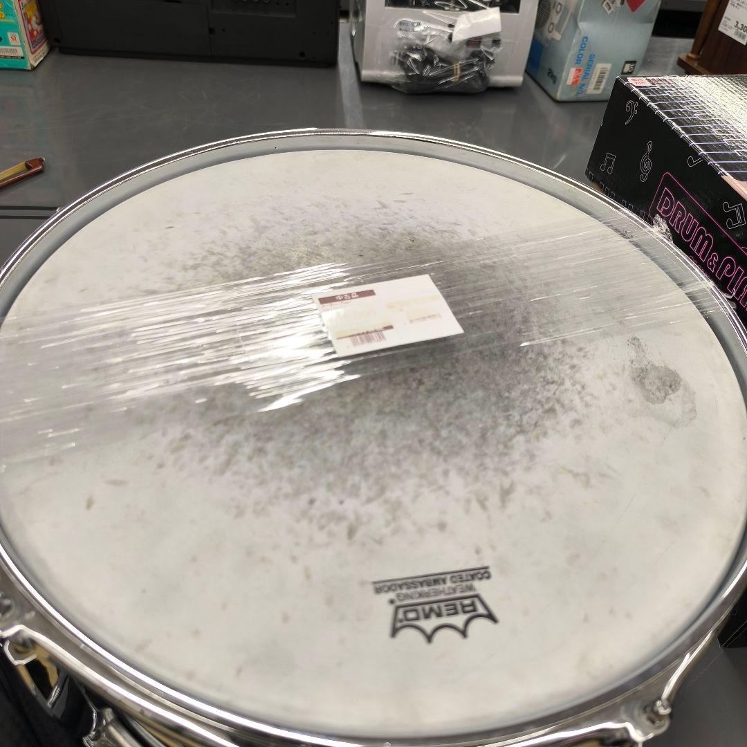 Pearl Sensitone スネアドラム