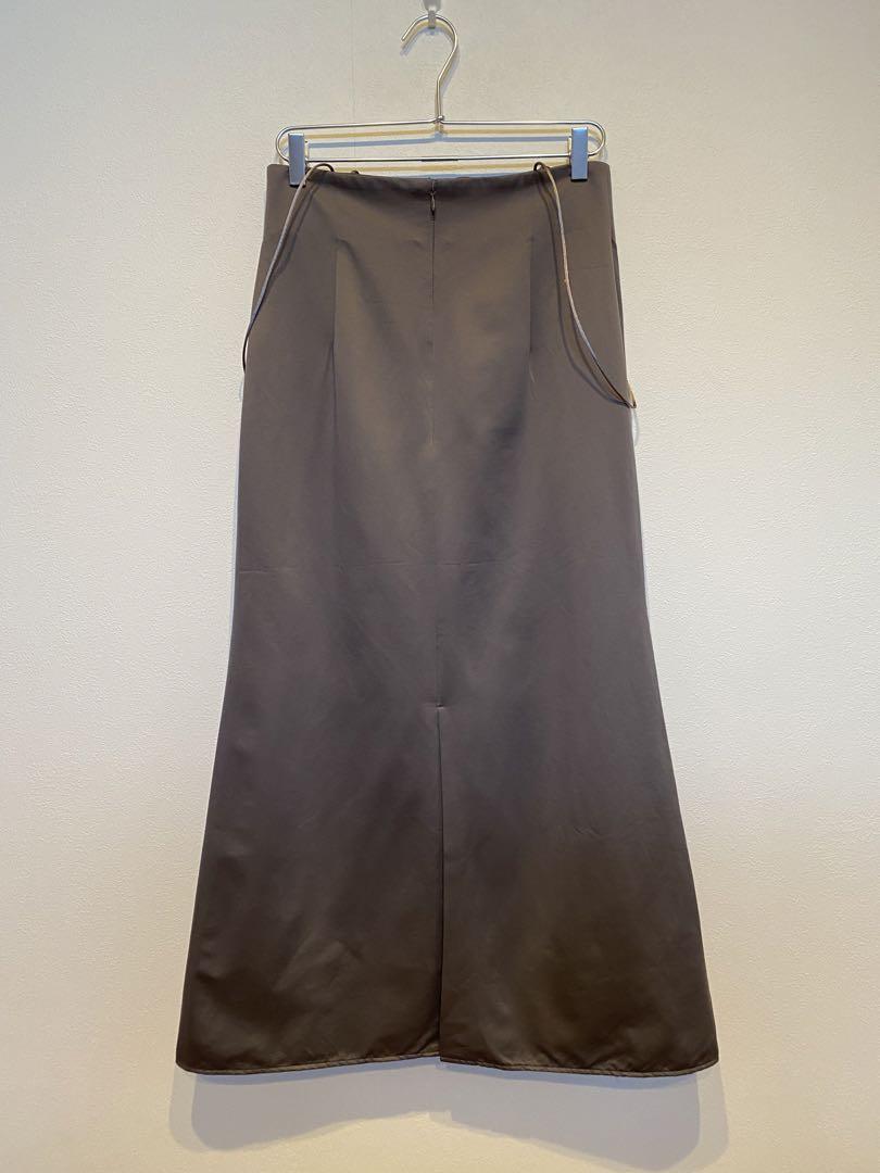 Whim Gazette ナイロンサテンサロペスカート美品 Whim Gazette ナイロンサテンサロペスカート美品 - メルカリ