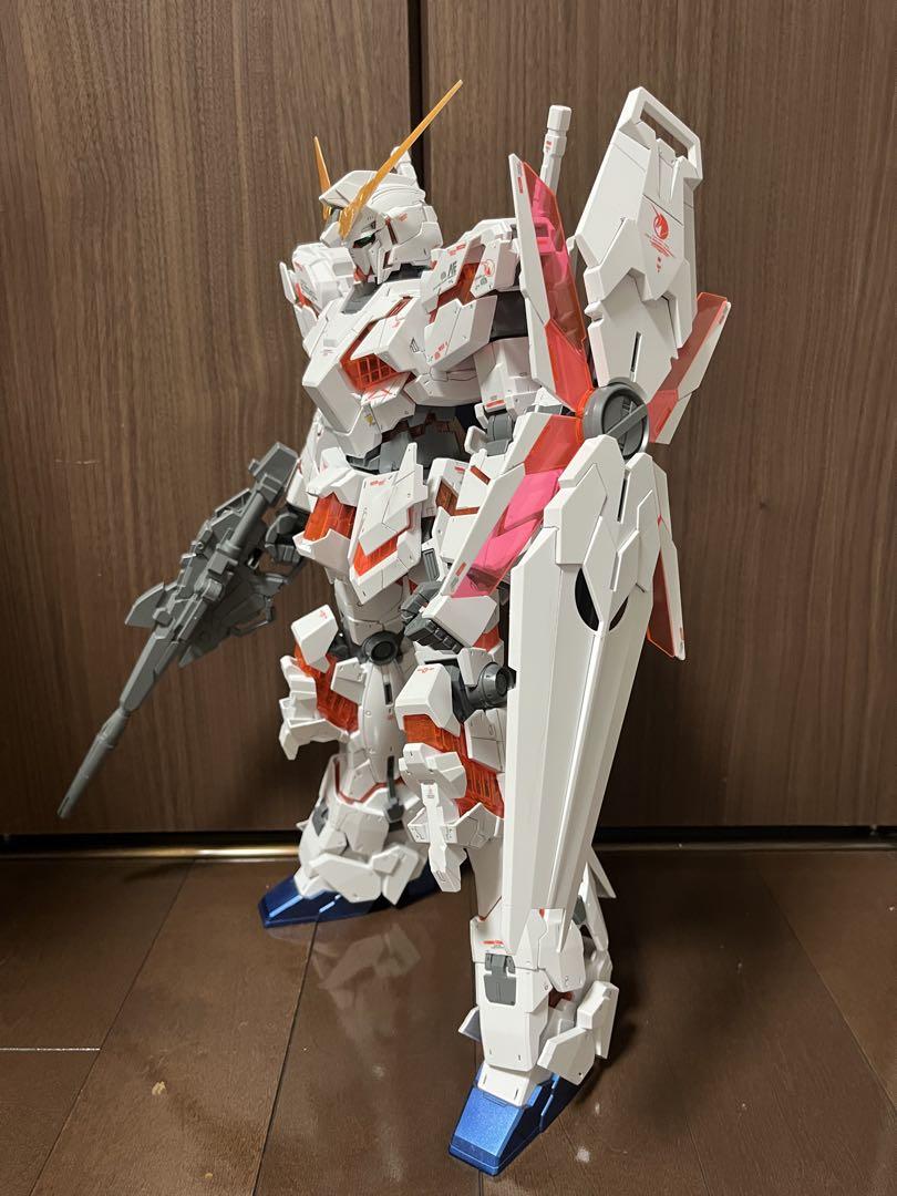 メガサイズ　ユニコーンガンダム　組立済　完成品