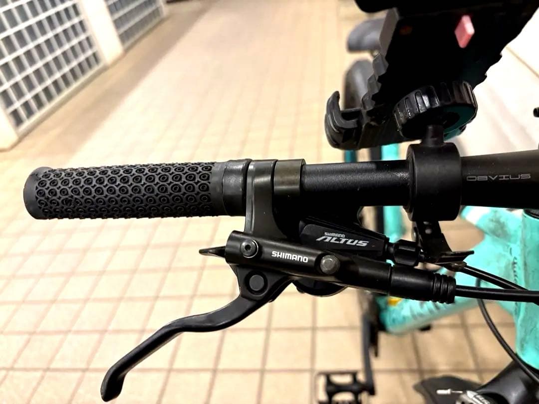 ✨有名ブランド × 激レアカラー✨ 世界的ブランド Bianchi(ビアンキ) ✨有名ブランド × 激レアカラー✨ 世界的ブランド Bianchi(ビアンキ)