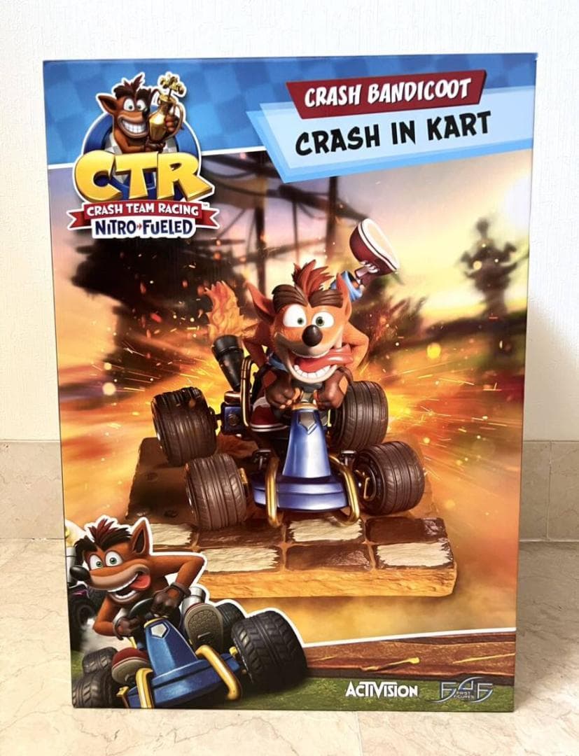 クラッシュ・バンディクー スタチュー カート ver オレンジ 大