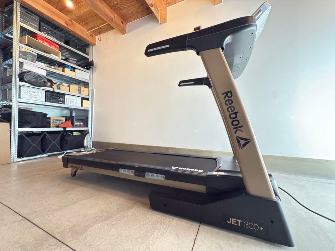 【超美品・超特価】Reebok JET 300+ トレッドミル/ランニングマシン 【超美品・超特価】Reebok JET 300+ トレッドミル/ランニングマシン
