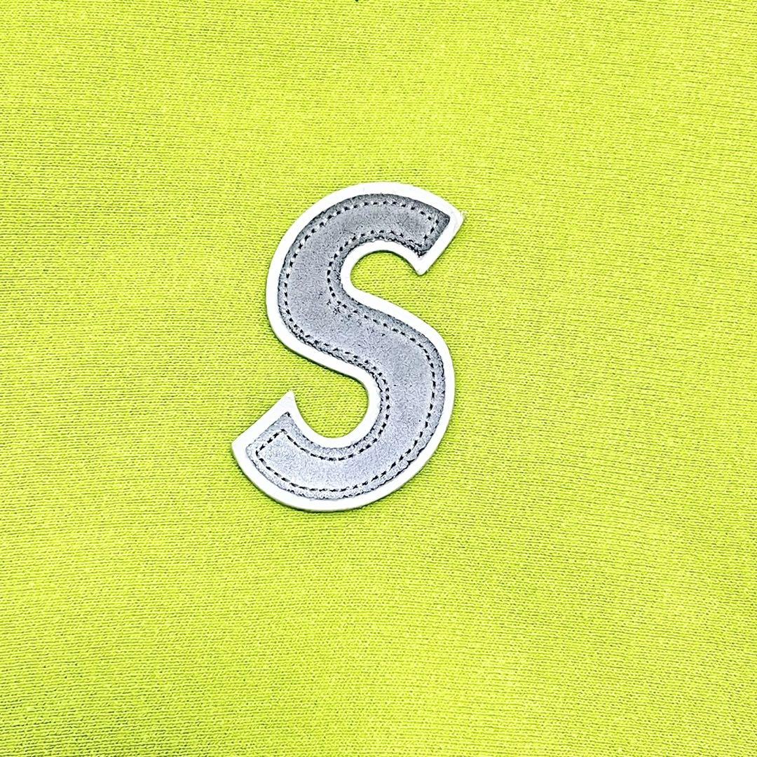Sロゴパーカー