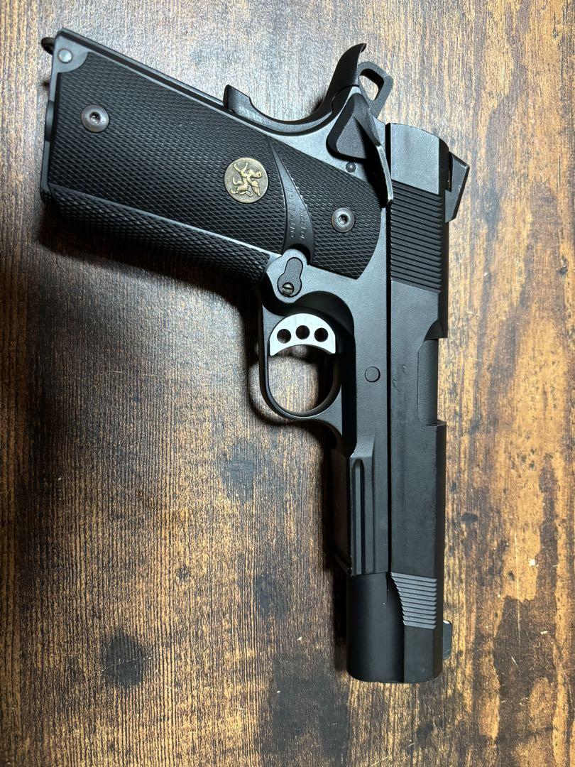Carbon8(日本製) M45 CQP CO2ガスガン