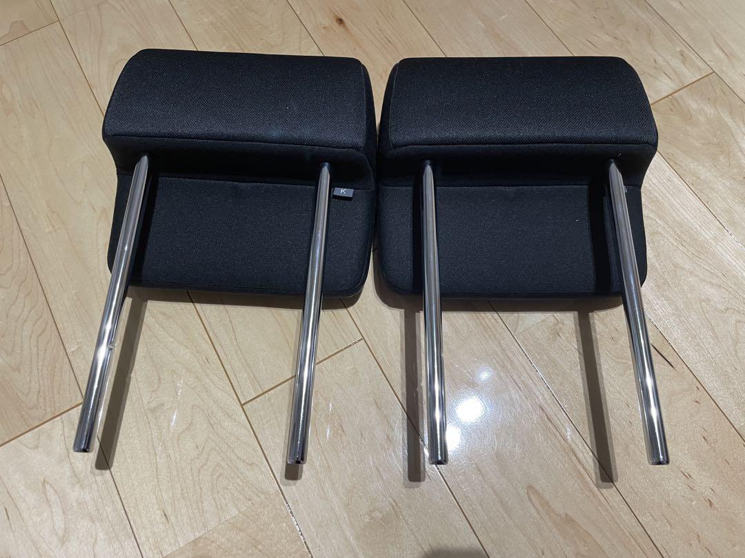 美品　シエンタ　ヘッドレスト
