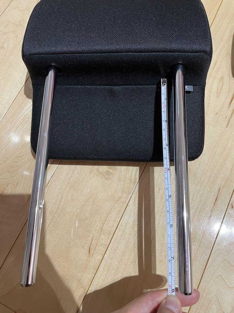 美品　シエンタ　ヘッドレスト