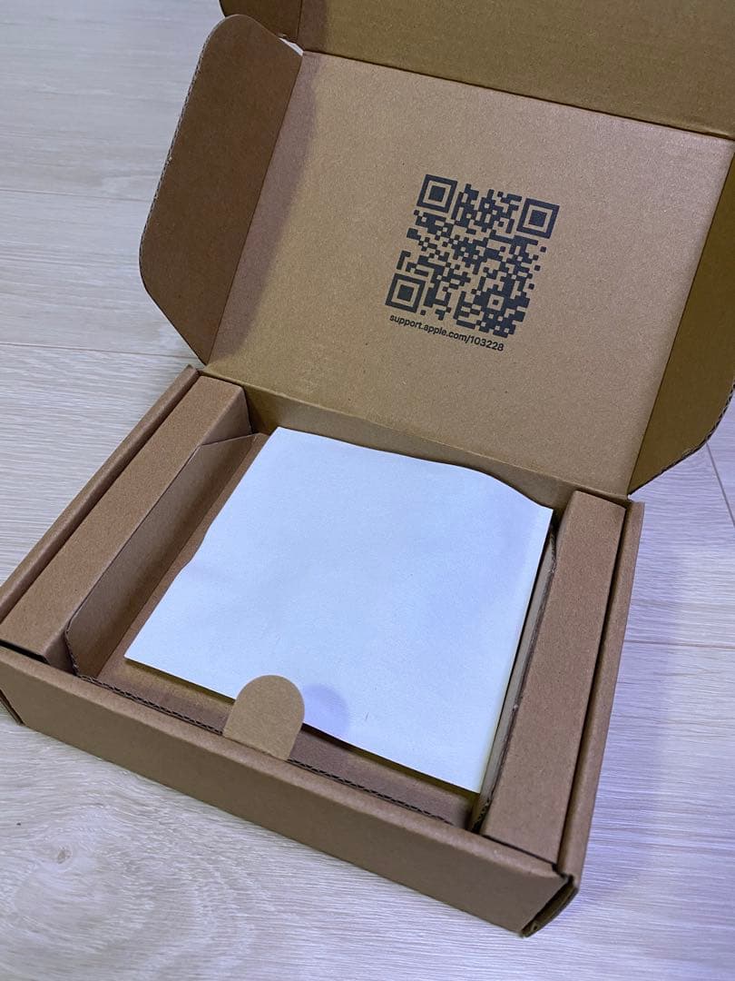 7 チタニウム製