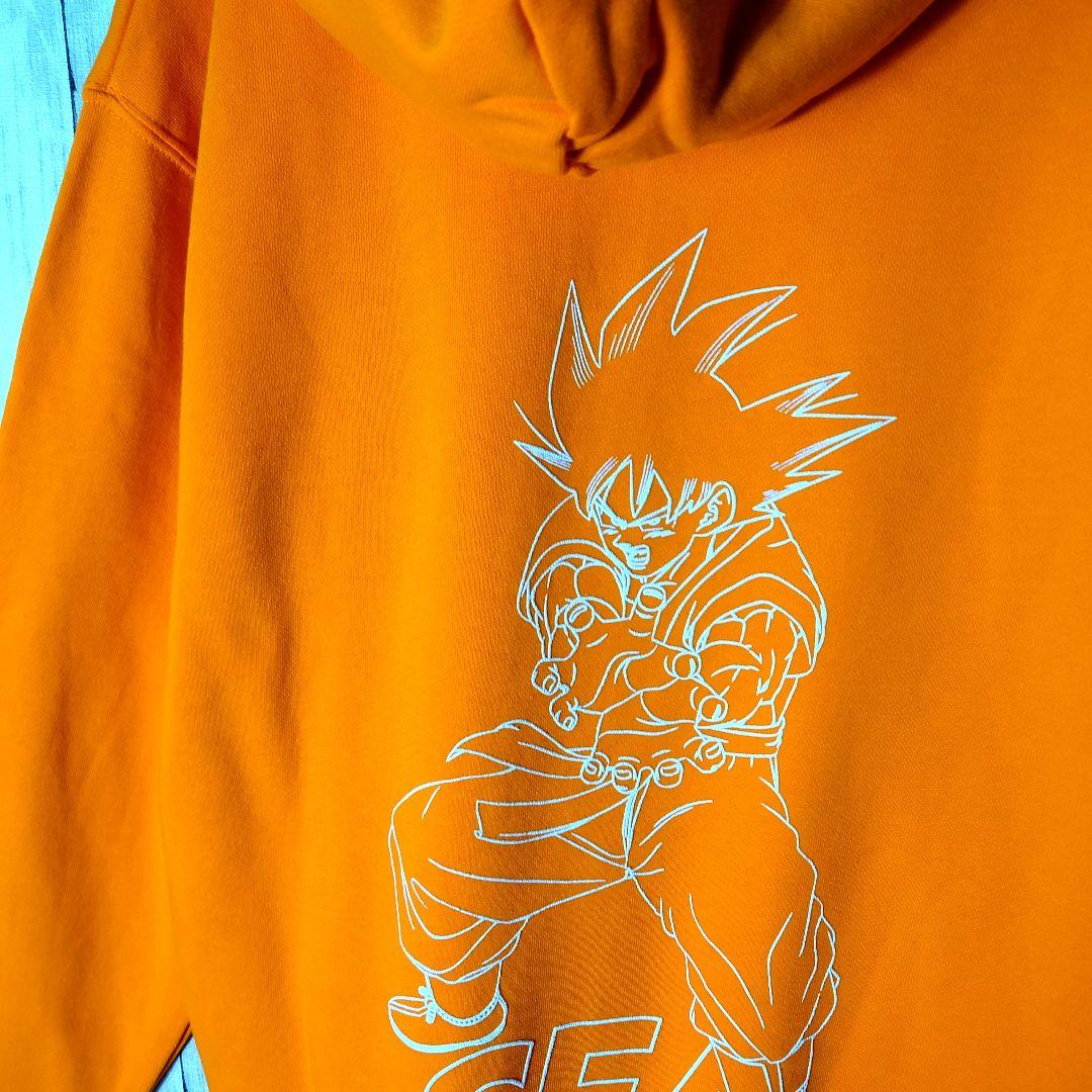 【極美品】ウィンダンシー × ドラゴンボール 超　悟空　かめはめ波　パーカー　橙