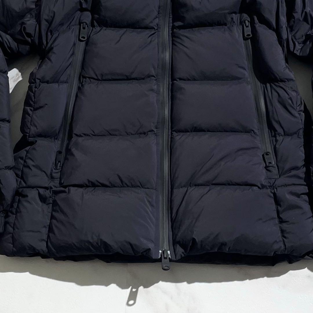 未使用級 タトラス ボルボレ ブラック M ダウンジャケット ナイロン 02