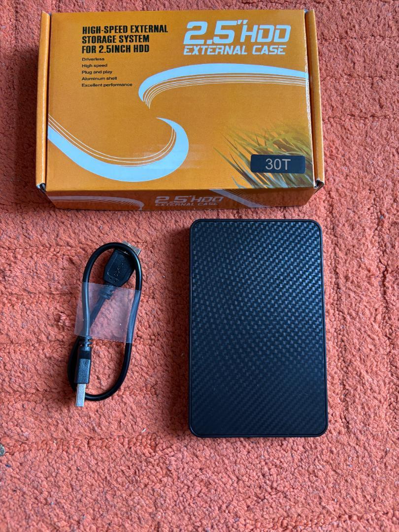 2.5インチHDDケース 30TB