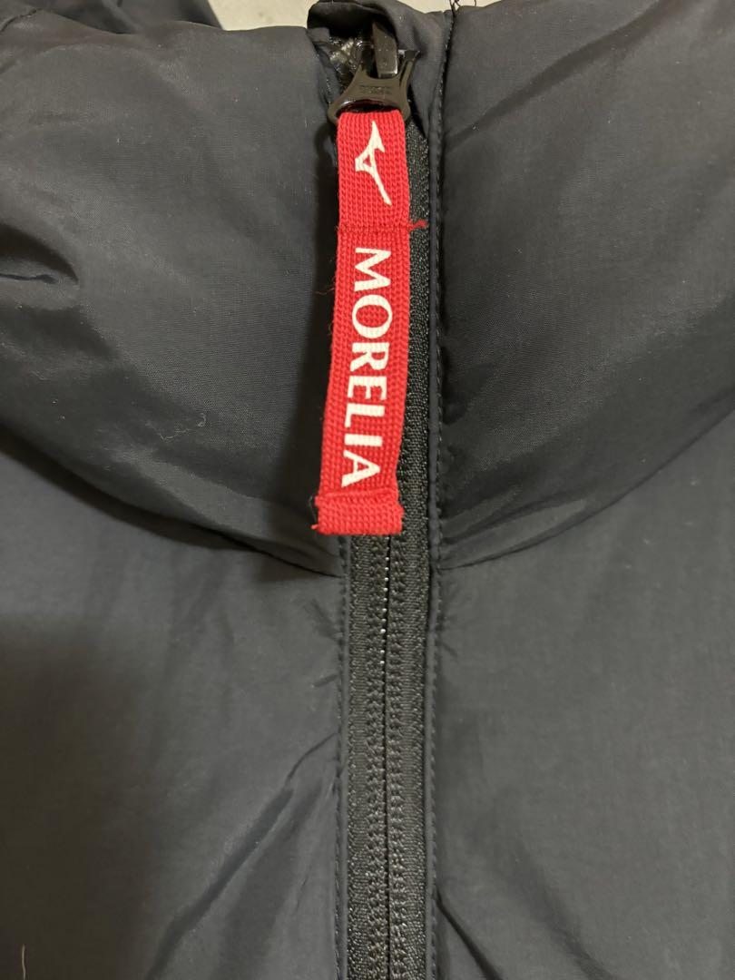 【MIZUNO MORELIA】ミズノ モレリア ダウンハーフコート