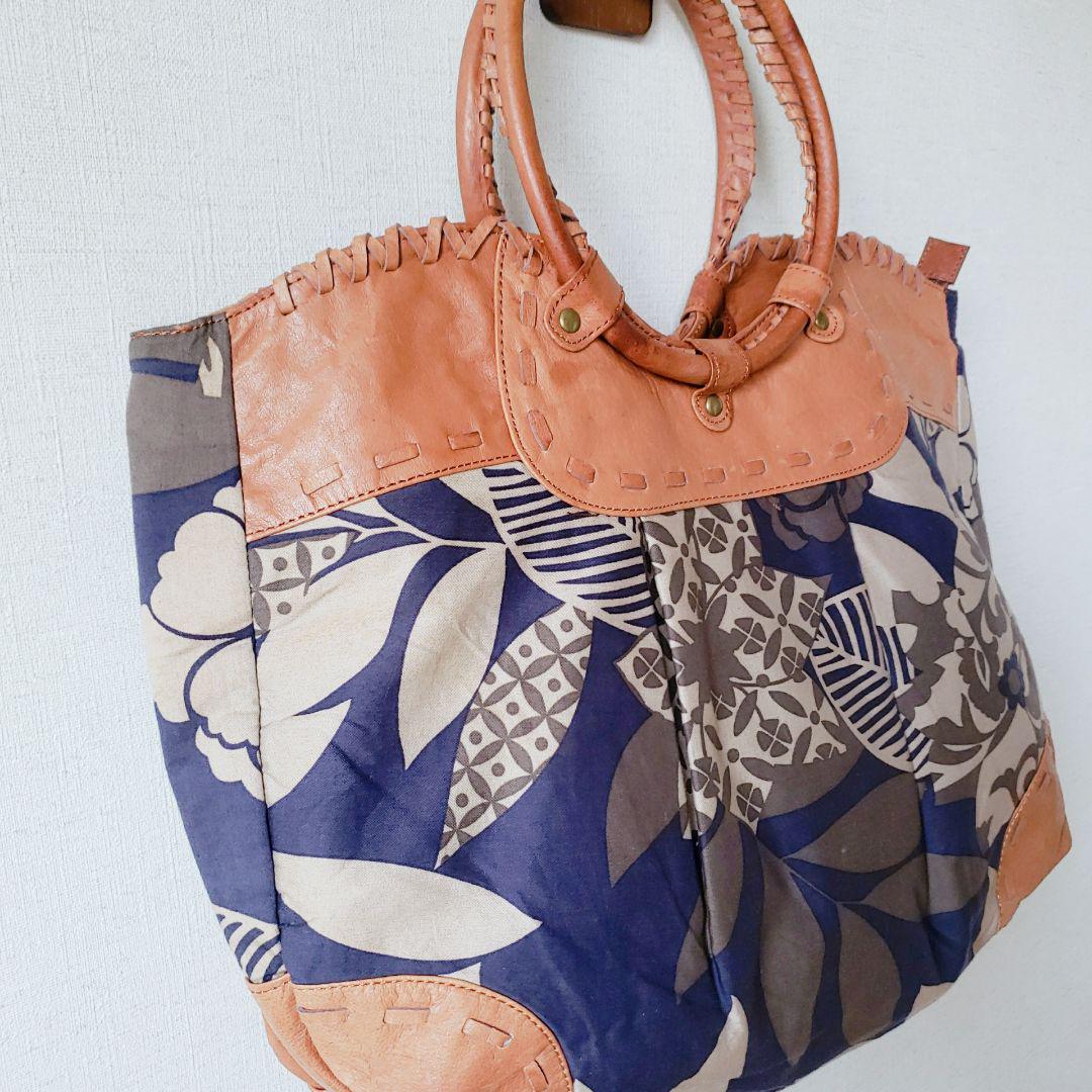 ショルダーバッグ
