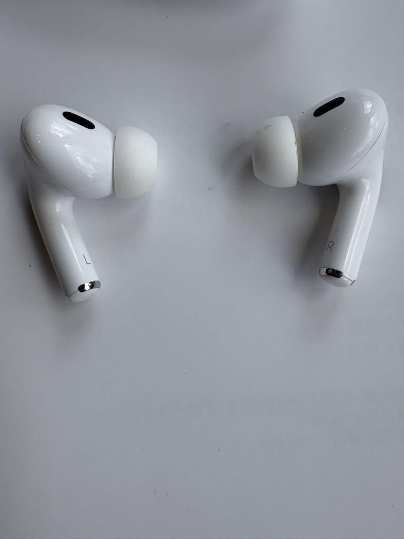 AirPods Pro 充電ケース付き ホワイト