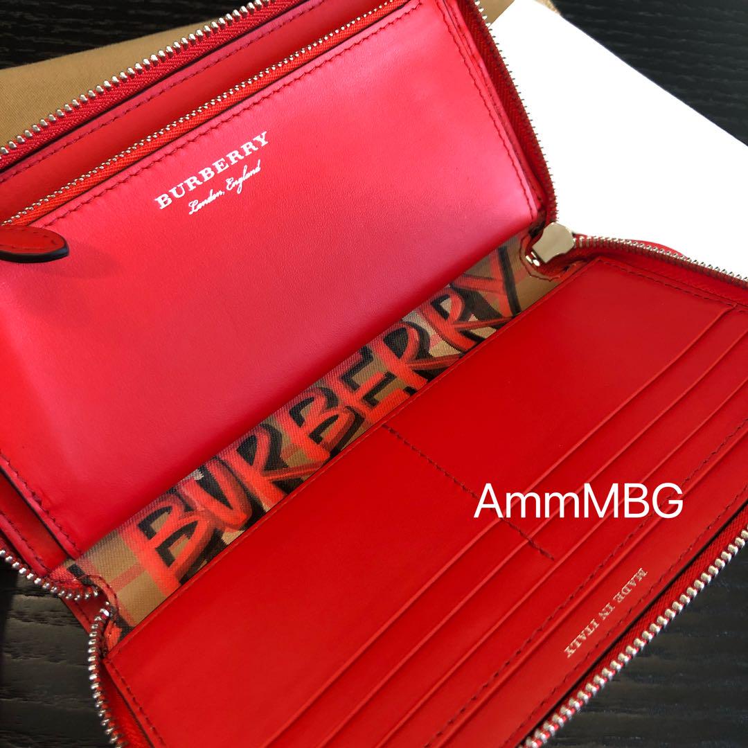 Burberry 新品　長財布 ノバチェッ ク グラフィティプリント新宿限定