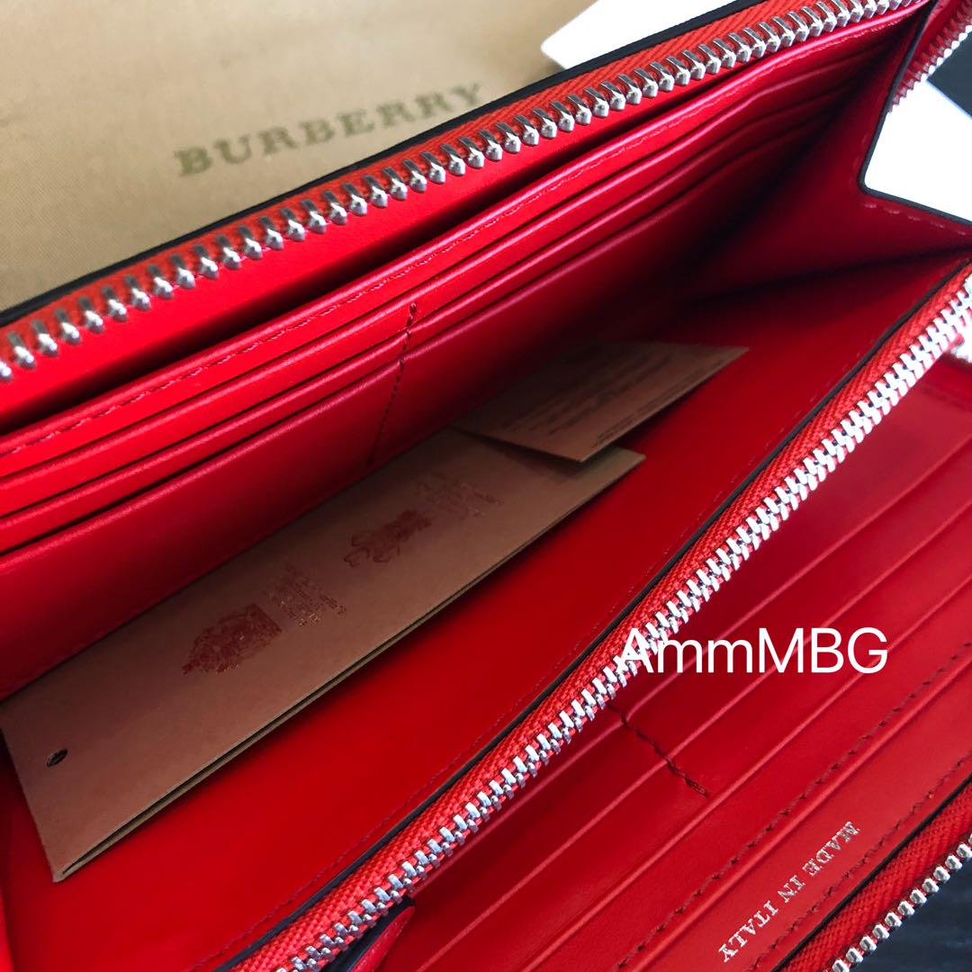 Burberry 新品　長財布 ノバチェッ ク グラフィティプリント新宿限定