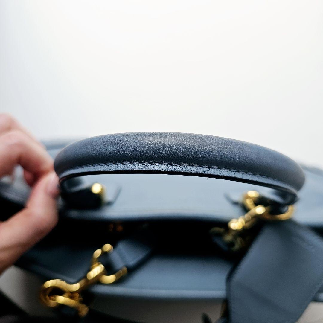LOEWE レザー ハンドバッグ ブルー