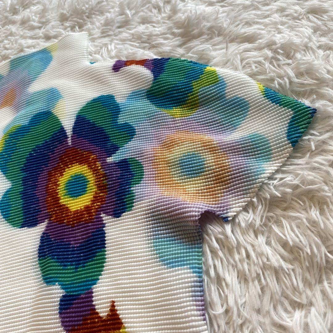 【美品】ISSEY MIYAKE ME ミーバイイッセイミヤケ プリーツ 花柄