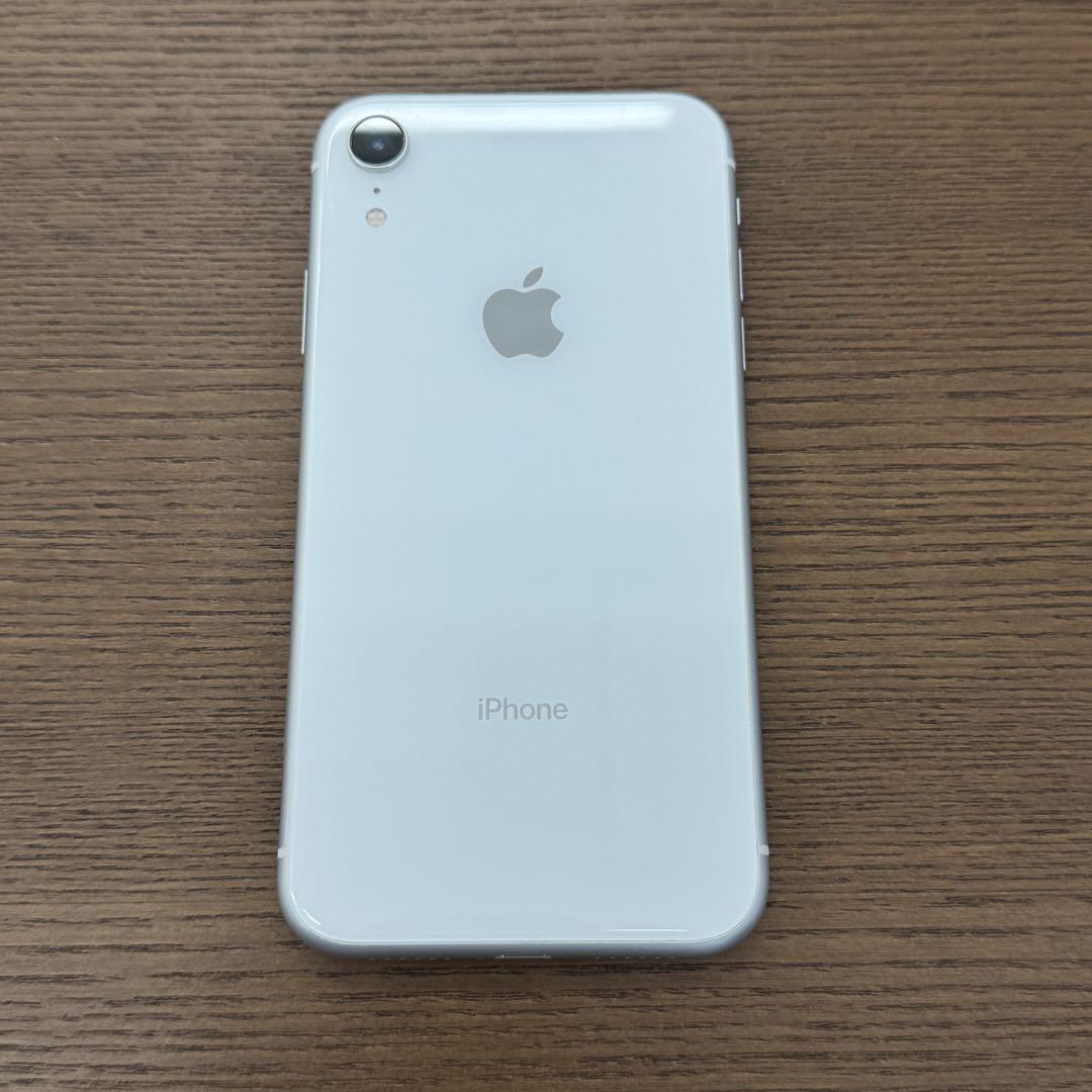 iPhoneXR 本体 バッテリー86% SIMロックあり au iPhoneXR 本体 バッテリー86% SIMロックあり au