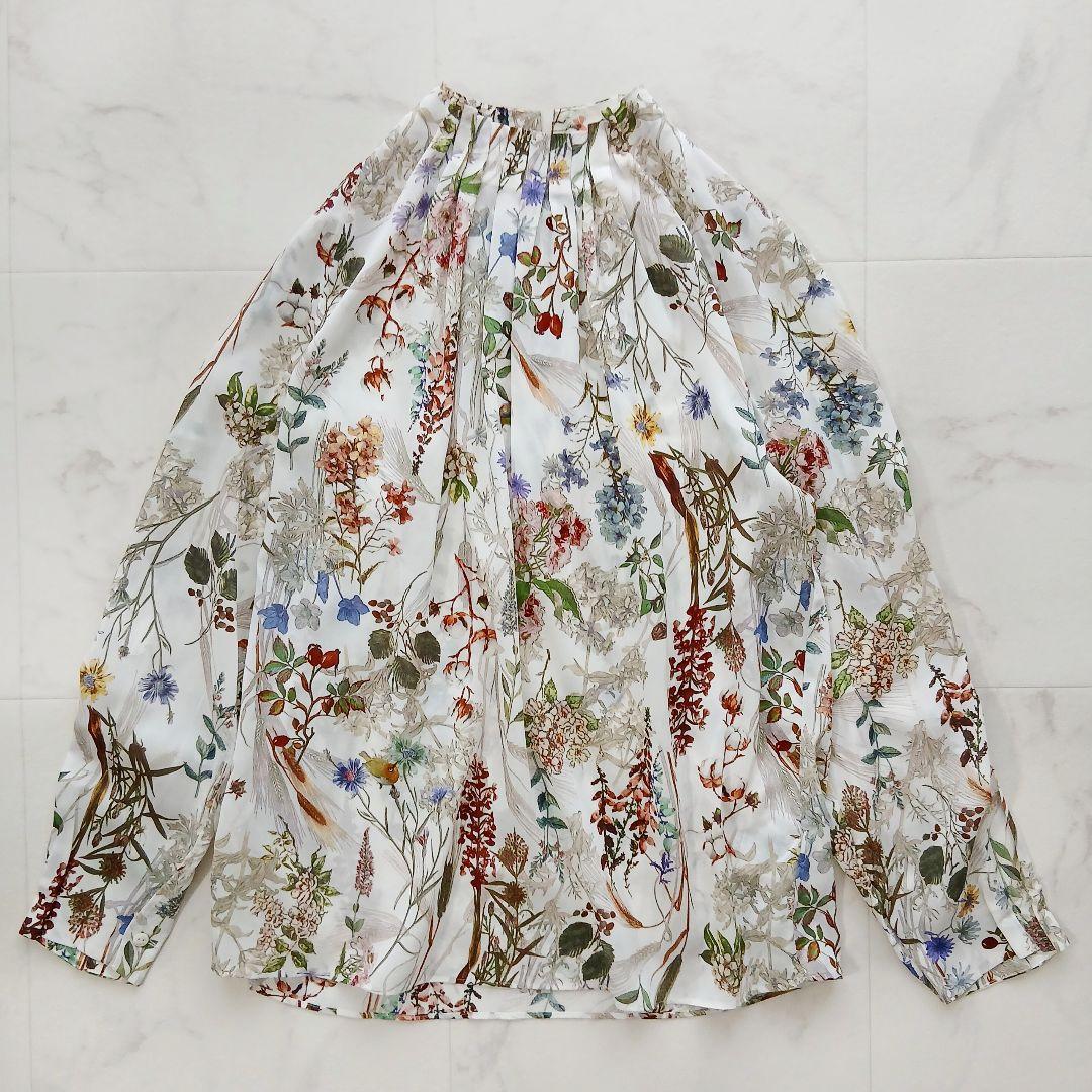 美品 トゥモローランド インクリーズフラワープリント ネックタックブラウス 花