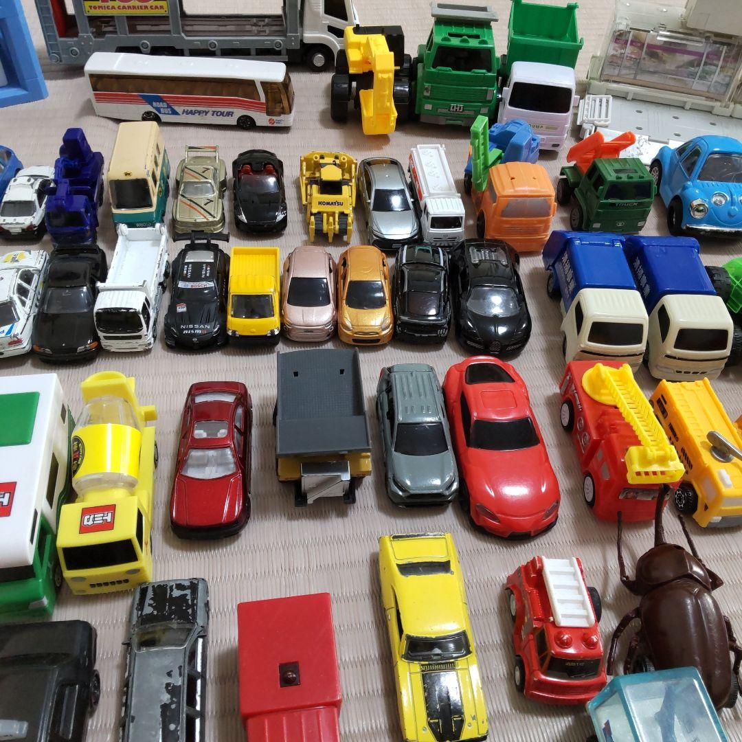 トミカ　　大量　まとめ売り　ミニカー　車　はたらく車　車